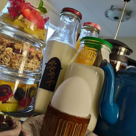 Dutch African Breeze Bed & Breakfast *